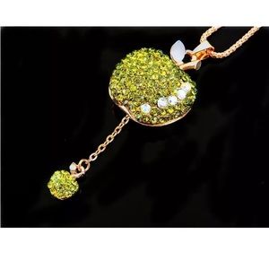 Retro Poison Green Apple Necklace